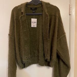 BRAND NEW SUPER CUTE CARDIGAN/LONG SLEEVE